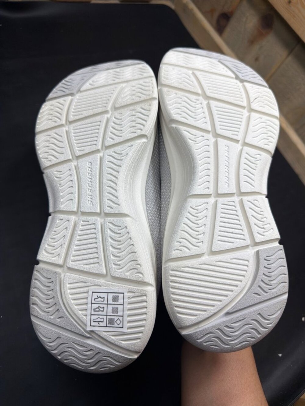 Skechers Womens 7.5 Arch Comfort Slip On Walking Shoes Gray Teal Mesh 56126 - Picture 7 of 9
